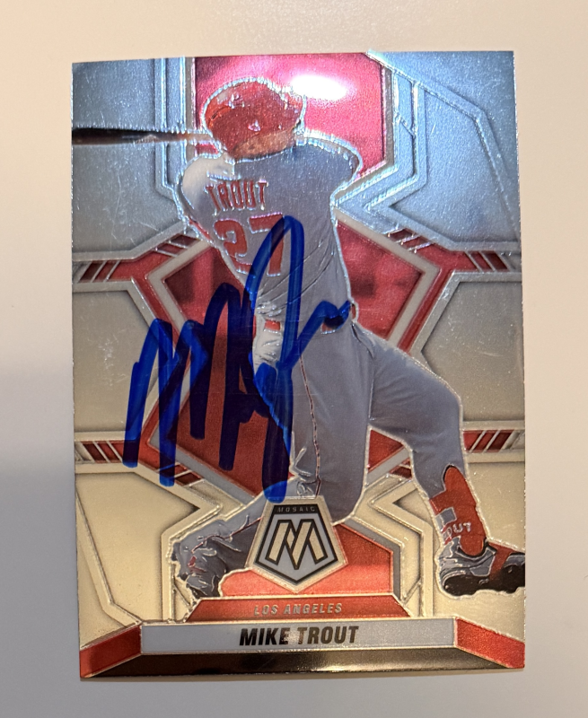 MIKE Trout Autographed CARD