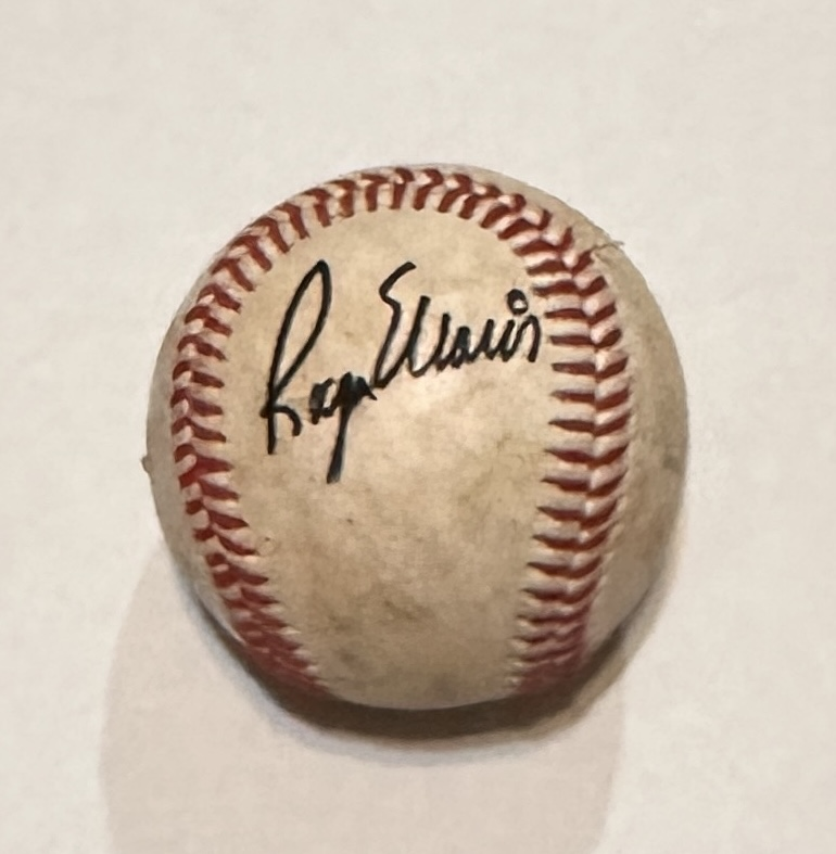Roger Maris Autographed BASEBALL 