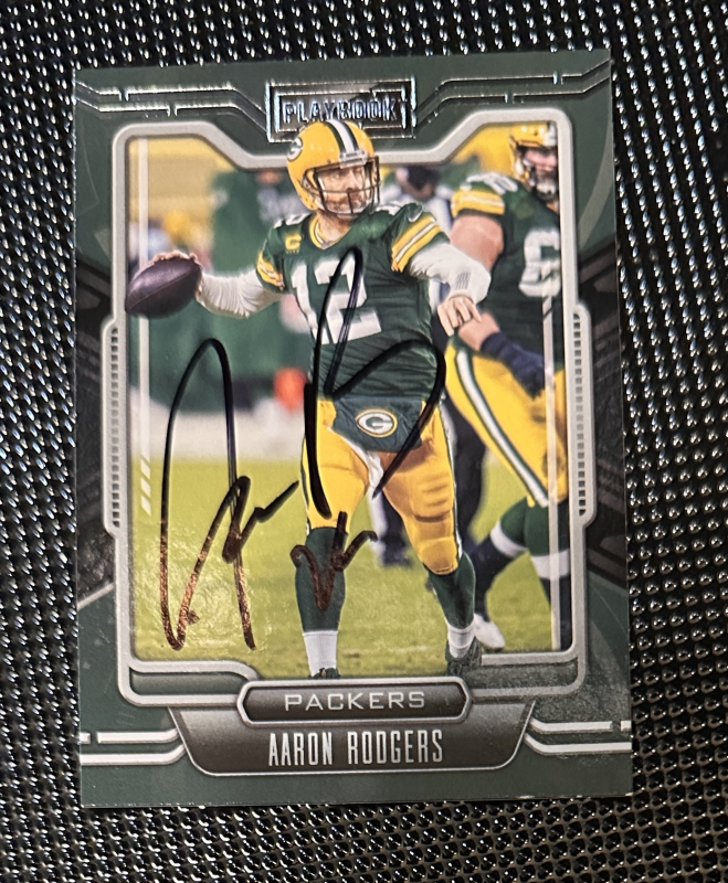 Aaron Rodgers Autographed CARD 
