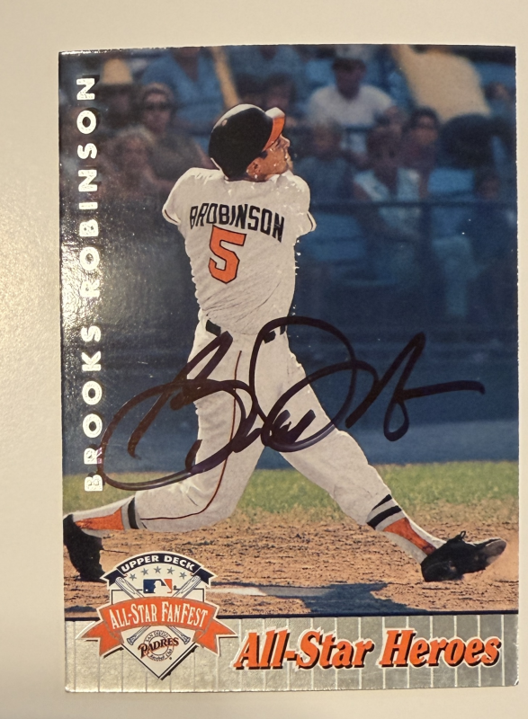 Brooks Robinson Autographed Card
