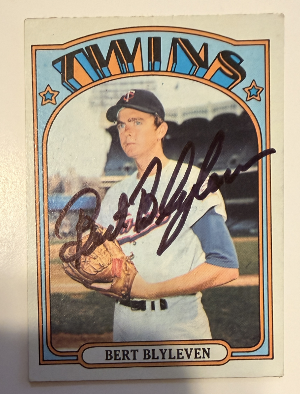Bert Blyleven Autographed Card